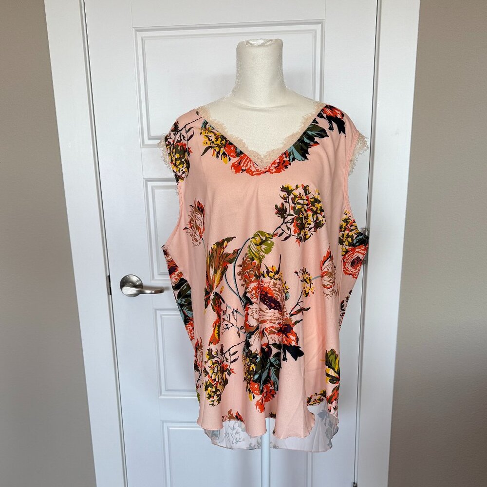 Pink Floral & Lace V-Neck Blouse - XXL